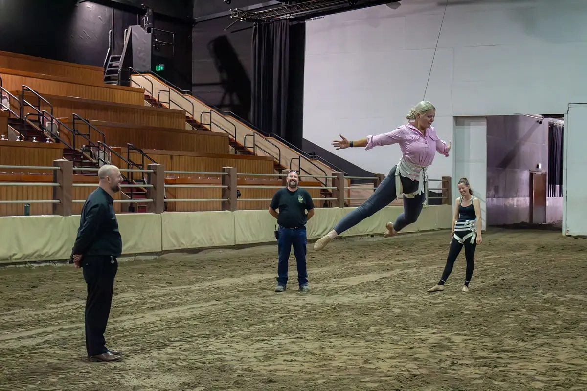 Performer flying system installation and upgrade at Australian Outback Spectacular